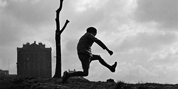 Robert Doisneau - La poterne des templiers